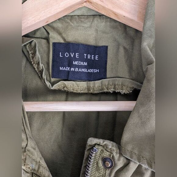 LOVE TREE Women's Green Military-Style Vest Jacket With Pockets Size Medium - Picture 3 of 6